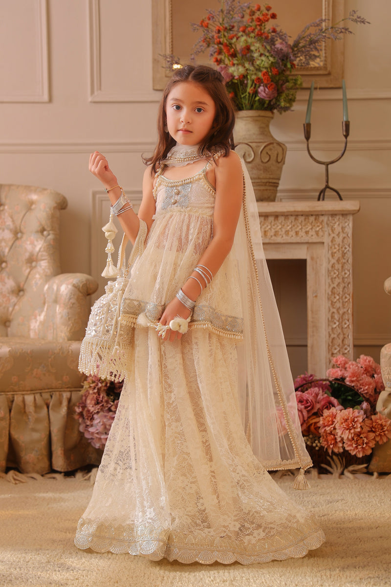 The Stage is Aaliyah’s Sharara Set